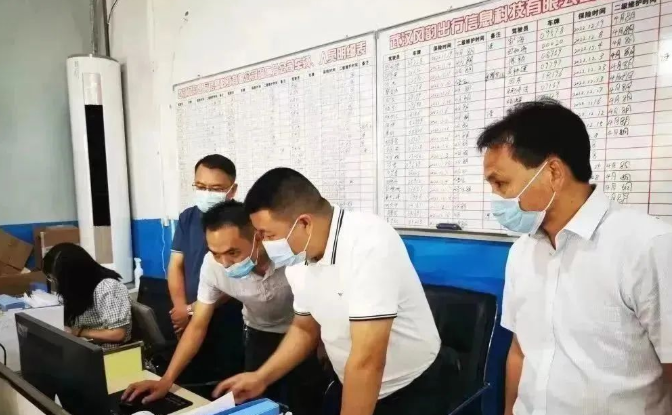 網(wǎng)約車平臺(tái)_網(wǎng)約車軟件開(kāi)發(fā)_網(wǎng)約車經(jīng)營(yíng)許可證
